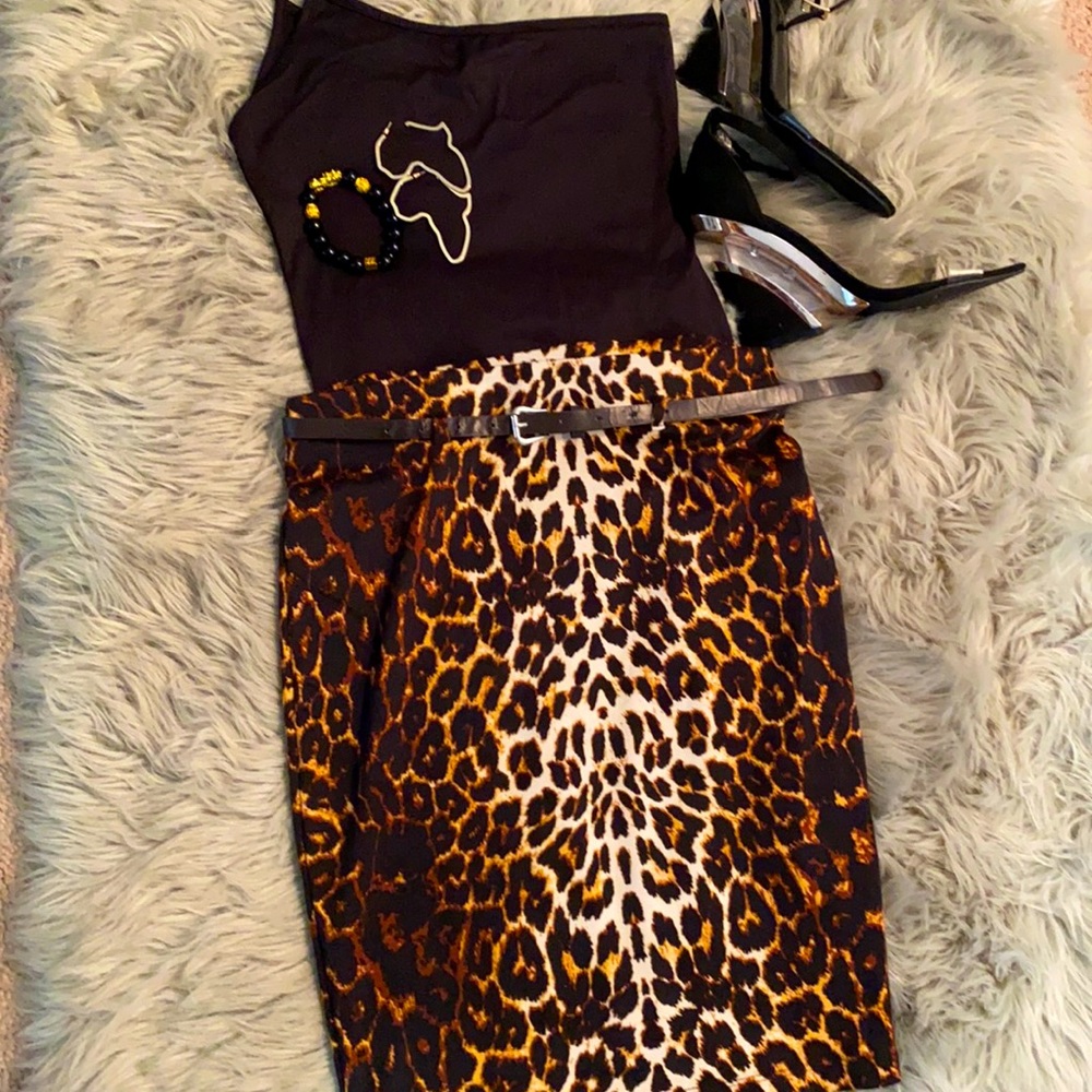 Leopard Print Pencil Skirt